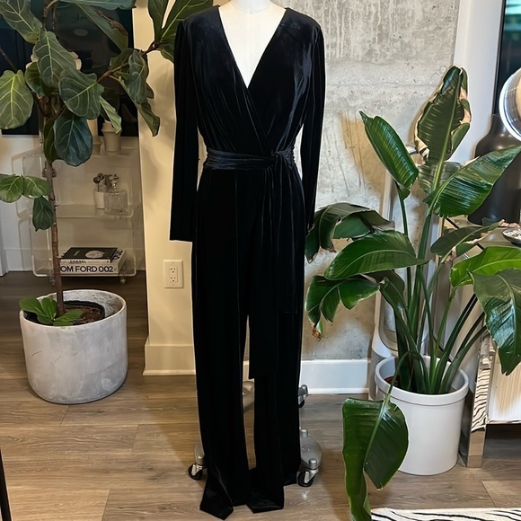 Antonio Melani Jumpsuit Black - Picture 1 of 10
